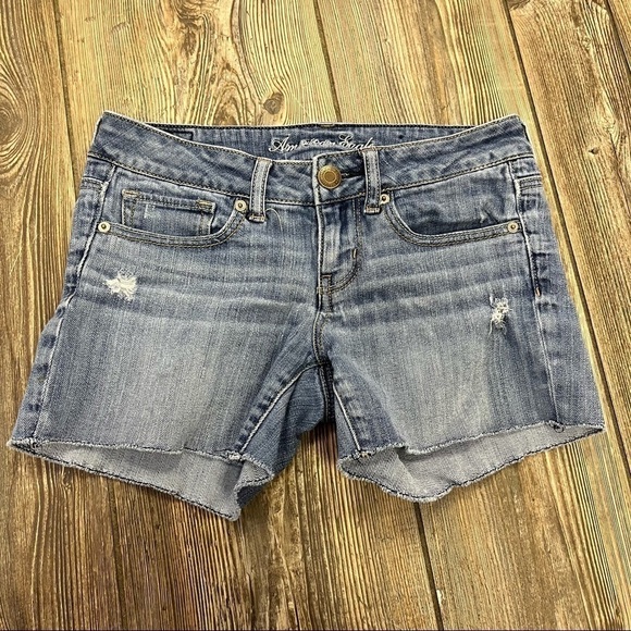 AMERICAN Eagle Outfitters Denim Shorts 2 Blue Jean Cutoffs - Picture 1 of 9